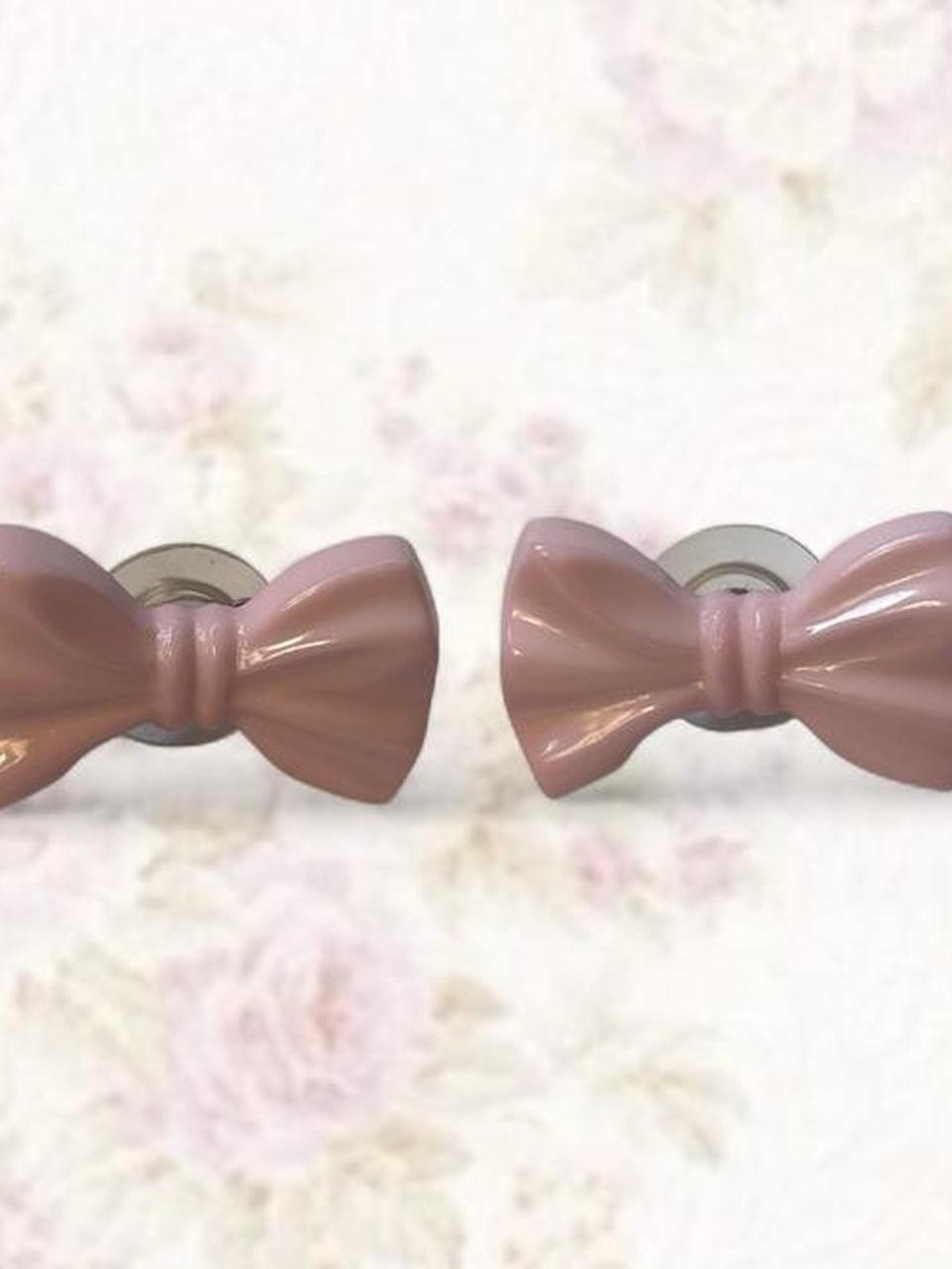 Tarina Tarantino Bow Earrings